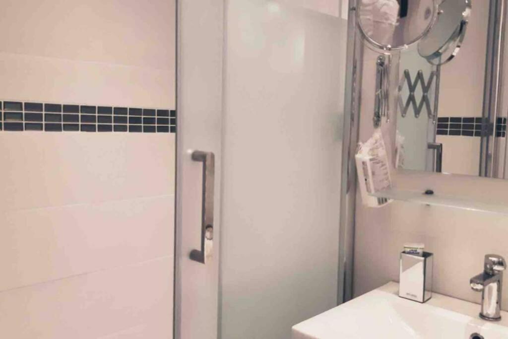 Le XV Apartment Нанси Екстериор снимка